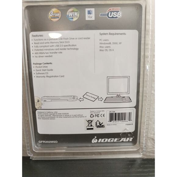 IOGEAR USB 2.0 Pocket Card Reader/Writer (Model: GFR202MSD) - Picture 3 of 5